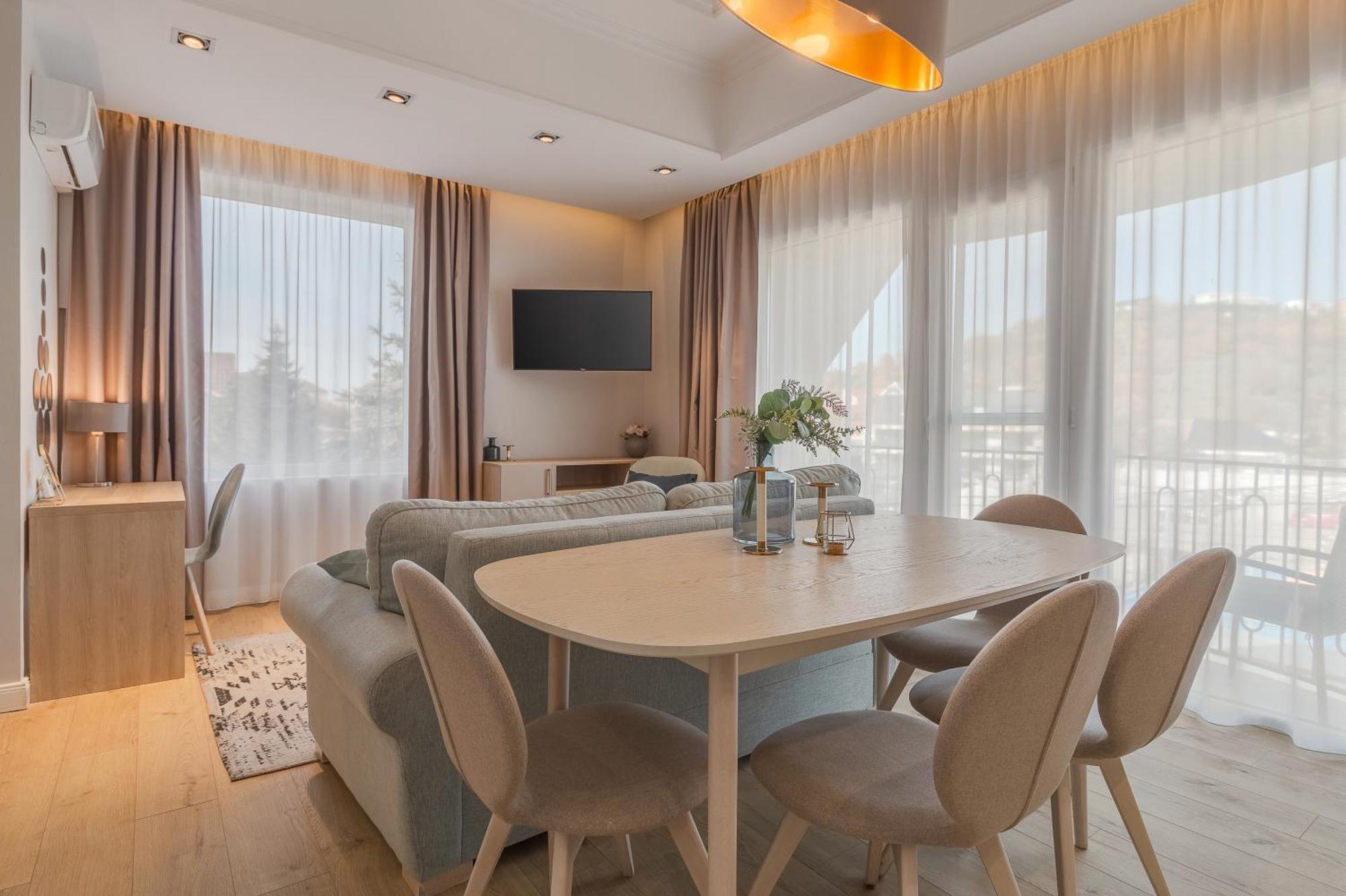 Dozsa Residence Орадя Экстерьер фото